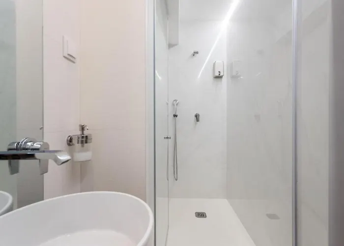 Airport Charming By Lovelystay Lisbon