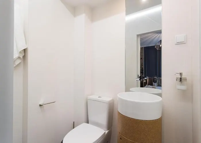 Apartamento Airport Charming By Lovelystay