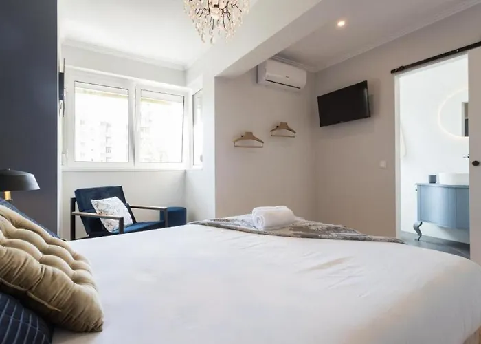 Apartment Airport Charming By Lovelystay Lisbon